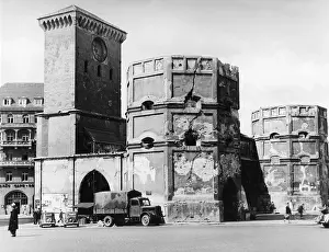 Isartor: Post-war era - destroyed Munich