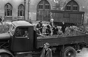 Romer: Post-war era - Frankfurt helps itself