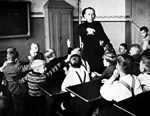 Iserlohn: Post-war era - school lessons