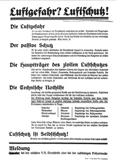 Technische: Poster about air raid protection