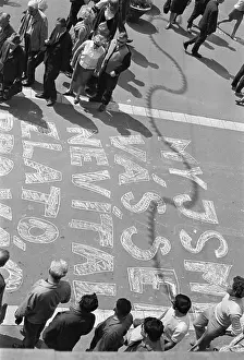 Liberalization: Posters - messages - information - news - protest