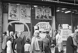 Liberalization: Posters - messages - information - news - protest