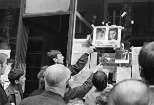 Liberalization: Posters - signs - leaflets - information - news