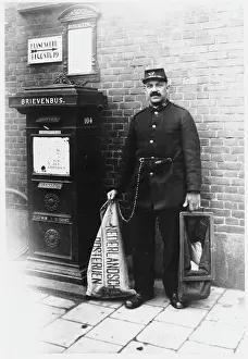 Letterbox: POSTMAN - BOX - HOLLAND