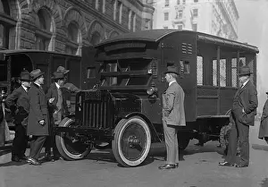 Mails: Postmaster General Will Hayes, inspecting ?