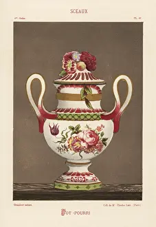 Aroma: Pot-pourri vase with lid from Sceaux, Paris