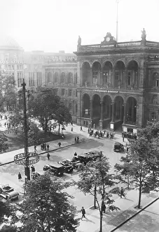 Bahnhof: The Potsdamer Bahnhof in Berlin