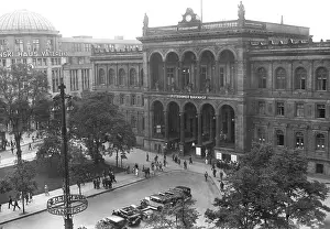 Potsdamer: The Potsdamer railway station in Berlin, 1923