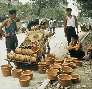 Xian: POTTERY SELLER 1985