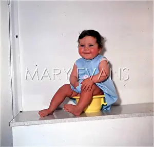 Potty: POTTY TRAINING