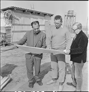 Zootechnician: Poultry association, poultry farm, building, construction