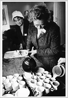 Wooly: POURING TEA AT THE WI