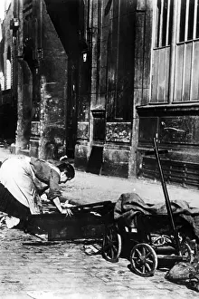 Bent: Poverty in the Weimar Republic