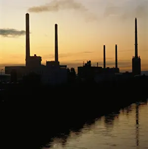 Simmering: Power Plant in Vienna, Simmering