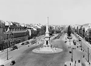Praca: Praca dos Restauradores in Lisbon, 1937