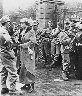 Farewells: Prague 1914, soldiers called up