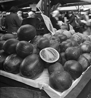 Ovoce: Prague 1938, vegetable stands