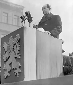 Planners: Prague - 1948 - farmers
