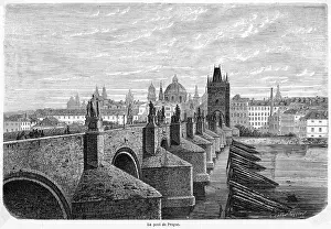 Vltava: PRAGUE BRIDGE