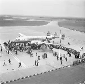 Ruzyne: Prague - New York route - Lockheed Super Constellation