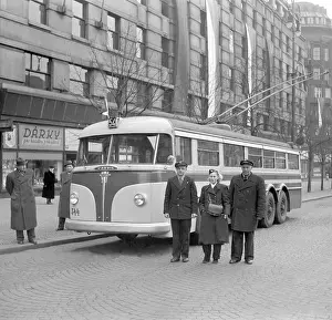 Trolleybus: Prague - Wenceslas Square - trolley bus stop
