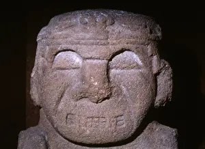 Incas: Pre-Columbian carved stone head