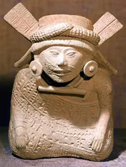 Dignitary: Precolumbian art