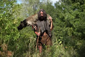 Temps: Prehistoric hunting scene