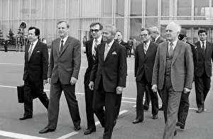 Prem: Prem Tinsulanonda visits USSR