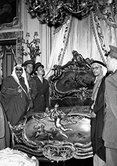 Faruk: Premier of Kuwait visiting ex-King Farouk palace