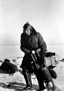 Assists: Preparation of a combat flight on the Eastern Front, 1943