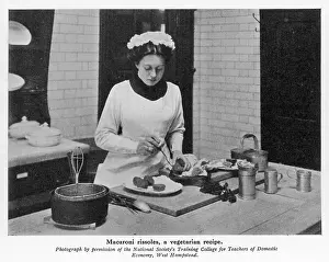 PREPARING RISSOLES