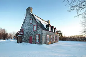 Lauzon: Presbytery, Deschambault, Chemin du Roy, Quebec, Canada