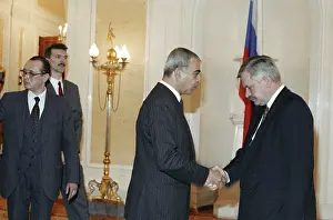 Credence: Presentation of credentials