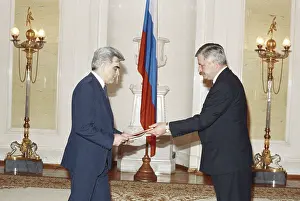 Credence: Presentation of credentials