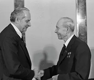 Plenipotentiary: Presentation of credentials