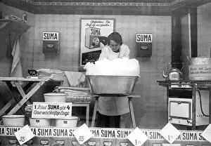 Washes: Presentation of detergents, 1932