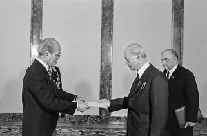 Credence: Presentation of letters of credence