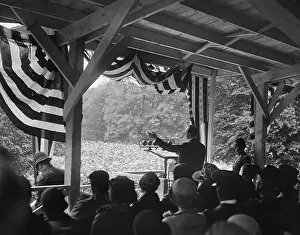 Lcgr1511: President Calvin Coolidge speaking to an outdoors