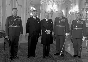Benes : President Edvard Benes with General Syrovy and others