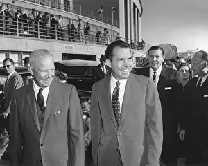 Lcgr1412: President Eisenhower seeing Richard Nixon off at