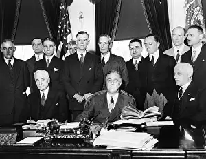 Augusto: President Franklin Roosevelt with preparing ?