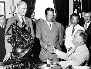 Creel: President Franklin Roosevelt shakes hands ?