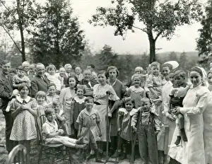 Lcgr1304: President Franklin Roosevelt, visits crippled