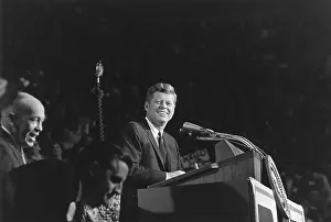 Gener: President Kennedy speaks at Bean Feed ?