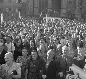 Euphoric: President Klement Gottwald - crowd