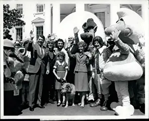 Spiderman: President Reagan and Nancy with cartoon characters