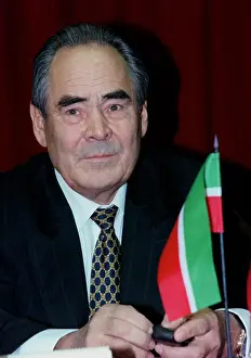 Shaimiev: President of Republic of Tatarstan Mintimer Shaimiev, 1998