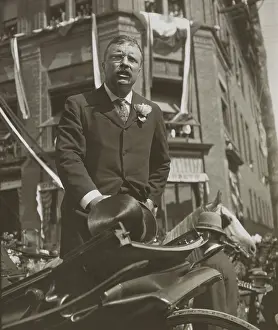 Lcgr1704: President Theodore Roosevelt delivering a speech