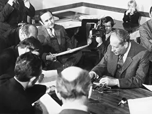 Peichl: Press Conference with Bruno Kreisky